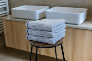 Polášek Lada grey 100% bavlna Šedá Ručník 50x100