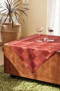 Polášek Holešov Ubrus teflon Du-pont vínová č.2237 Červená 100% polyester káro 120x120